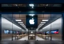 Apple’s High-Stakes September Event: New CEO John Ternus, the Foldable iPhone, and AI Take Center Stage
